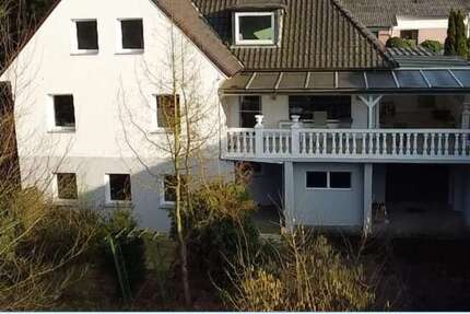 Haus zum Kaufen in Ritterhude 525.000 € 245 m² 7 zimmer