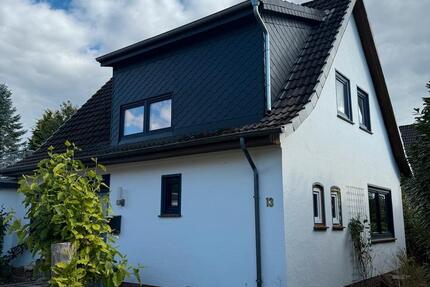 Einfamilienhaus in ruhiger Lage von PRIVAT 4 zimmer