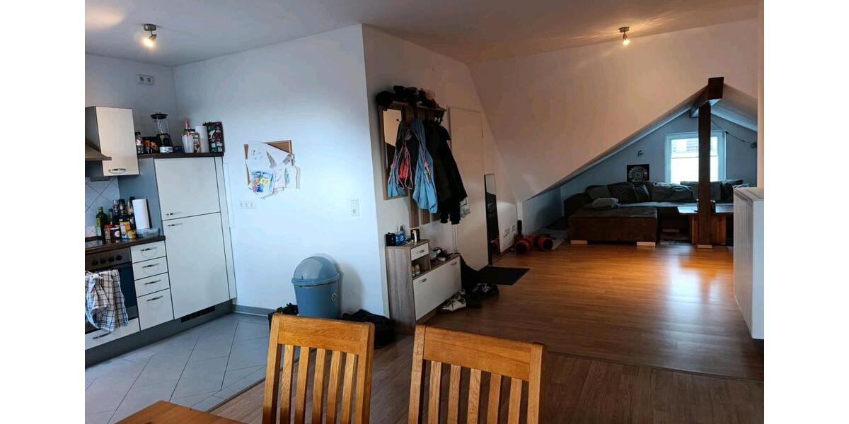 Dachgeschoßwohnung Bremen Blumenthal - 2 Zimmer, 77 m&sup2;, 790&euro; | Angebot:27732612