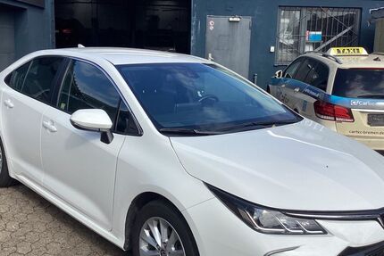 Toyota Corolla 68.429 km 17.390 &euro; Bremen 28309