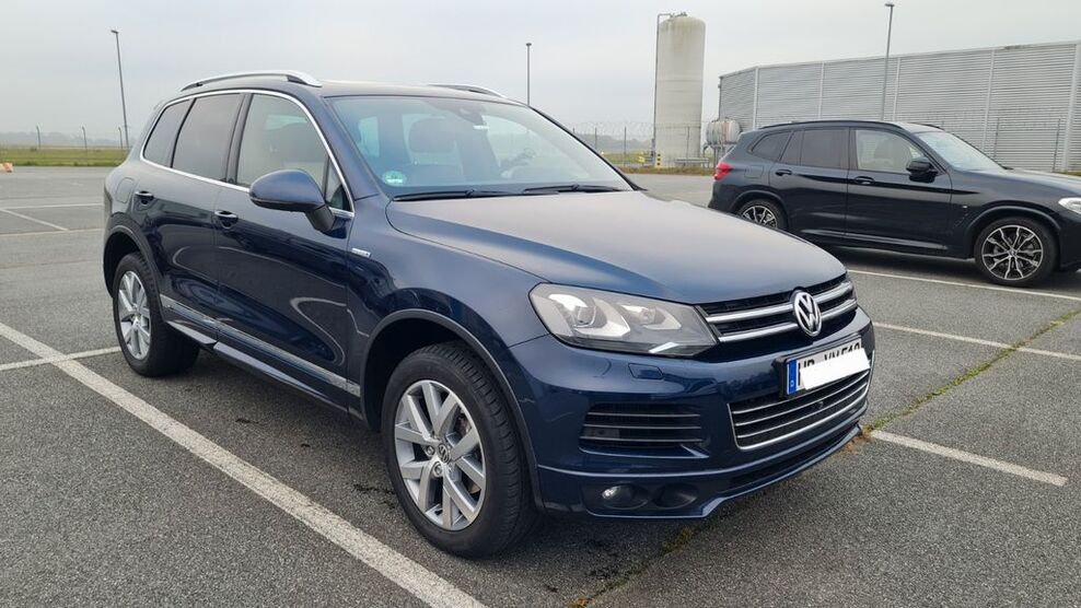 VW Touareg 225.000 km 17.400 € Bremen 28325