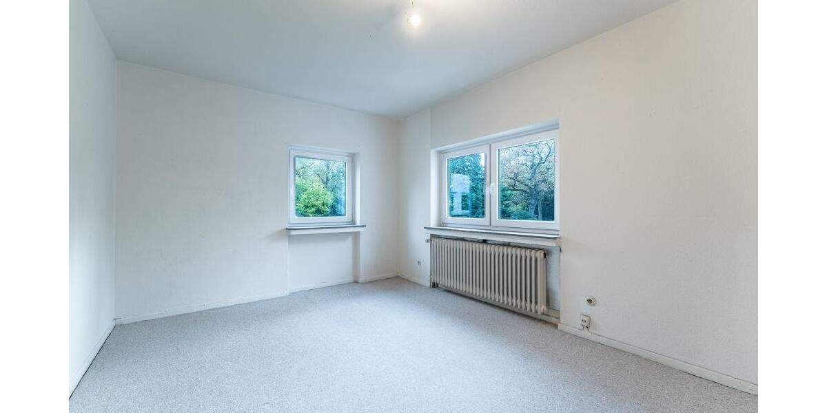 Einfamilienhaus Bremen / Oberneuland Oberneuland - 8 Zimmer, 220 m&sup2;, 499.000&euro; | Angebot:24647809