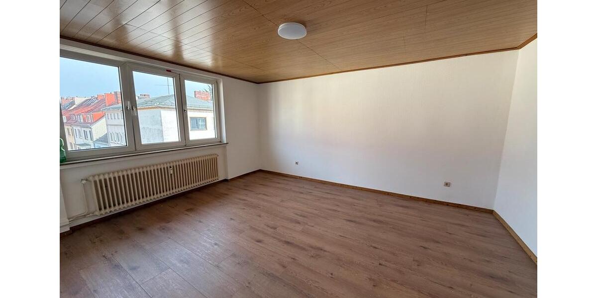 Etagenwohnung Bremen Neustadt - 4 Zimmer, 87 m&sup2;, 1.450&euro; | Angebot:25432885
