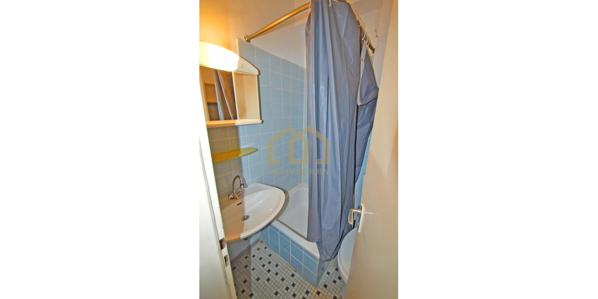 Attraktive 2-Zimmer-Eigentumswohnung im Dachgeschoss mit zwei Balkonen Bremen-Findorff - Dachgeschoßwohnung Bremen Findorff | Angebot:27338630