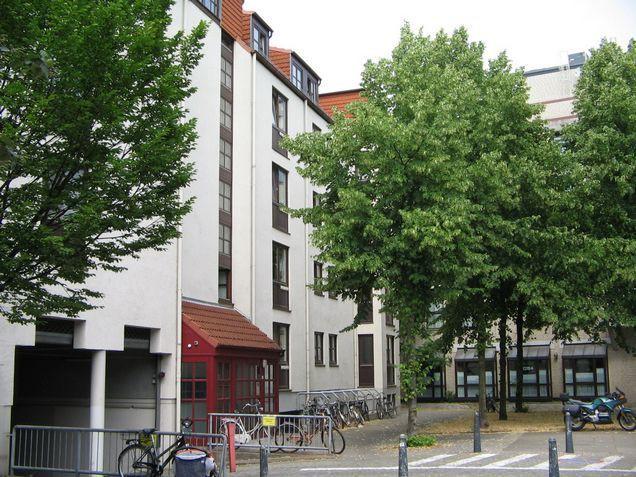 Schöner Wohnen in dieser individuellen 2-Zimmer-Wohnung zimmer