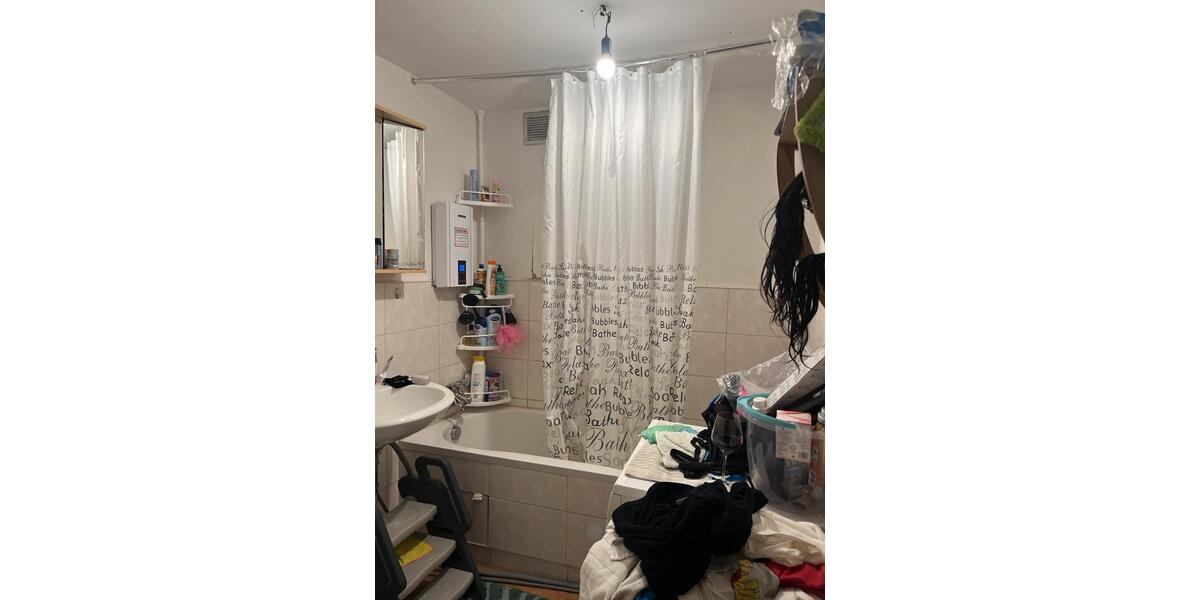 Dachgeschoßwohnung Bremen Neustadt - 1 Zimmer, 42 m&sup2;, 748&euro; | Angebot:24727906