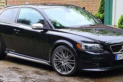 Volvo C30 290.000 km 4.500 € Grasberg 28879