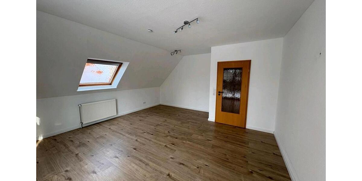 Einfamilienhaus Worpswede - 6 Zimmer, 170 m&sup2;, 1.400&euro; | Angebot:25116327