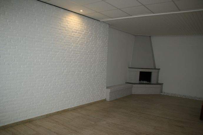 Mehrfamilienhaus, Wohnhaus Bremen Woltmershausen - 8 Zimmer, 268 m&sup2;, 349.000&euro; | Angebot:25685463