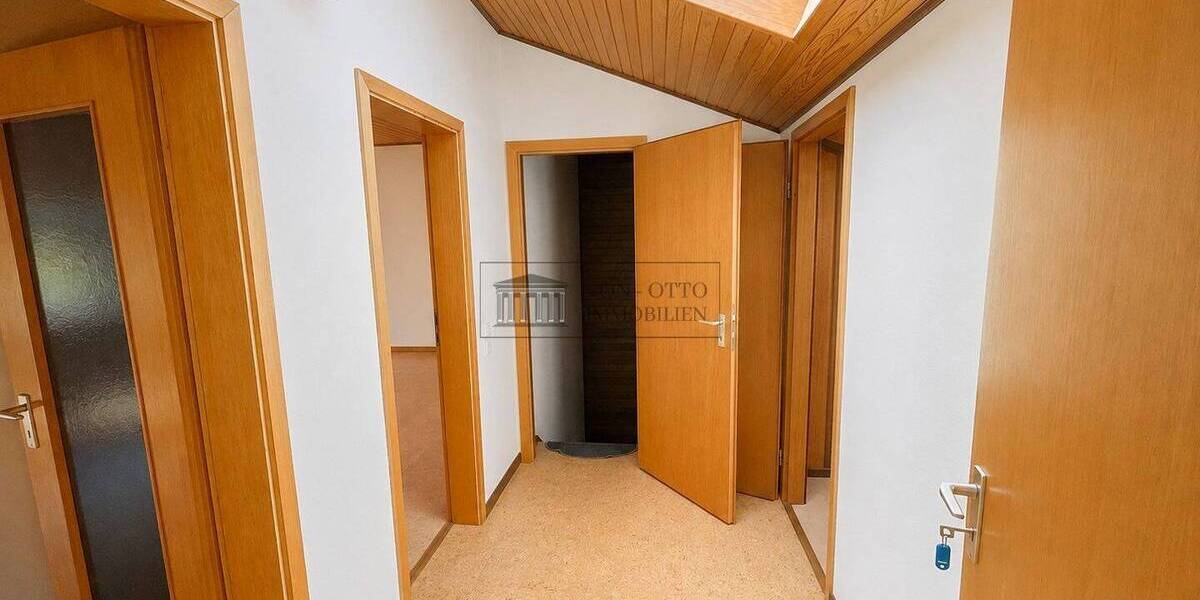 Mehrfamilienhaus, Wohnhaus Stuhr - 5 Zimmer, 144 m&sup2;, 289.000&euro; | Angebot:26903581