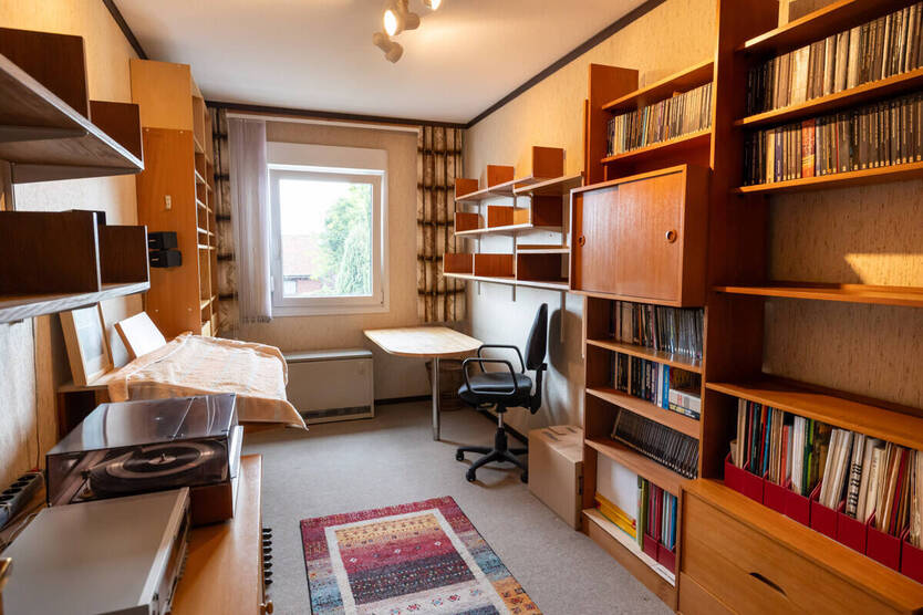 *** liebevolles RMH in ruhiger LAGE mit GARAGE und 6 ZIMMERN *** 6 zimmer