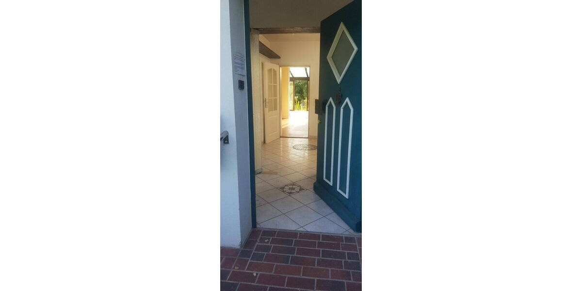 Mehrfamilienhaus, Wohnhaus Bremen Mahndorf - 5 Zimmer, 145 m&sup2;, 1.400&euro; | Angebot:26389888