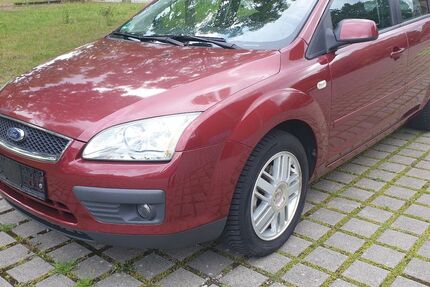 Ford Focus 159.800 km 2.750 &euro; Bremen 28309