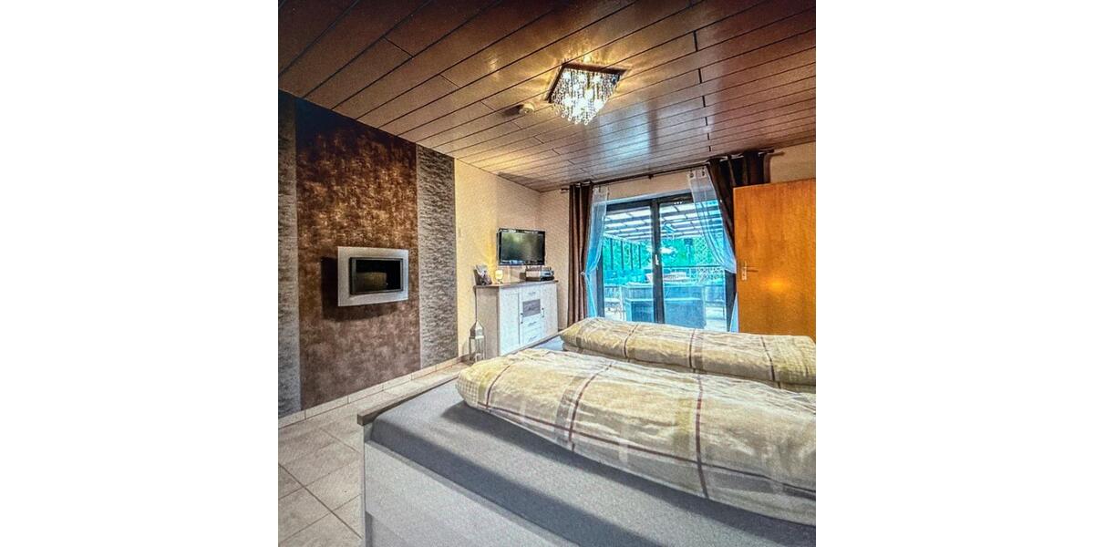 Einfamilienhaus Hambergen - 8 Zimmer, 230 m&sup2;, 359.000&euro; | Angebot:26236838