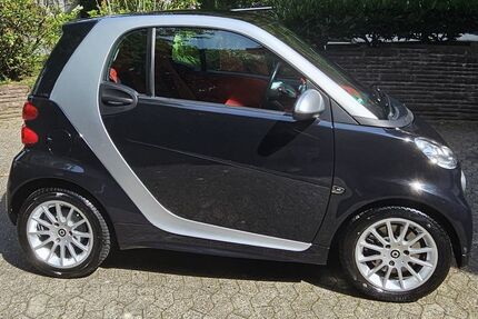 Smart ForTwo 76.000 km 6.100 € Bremen 28759