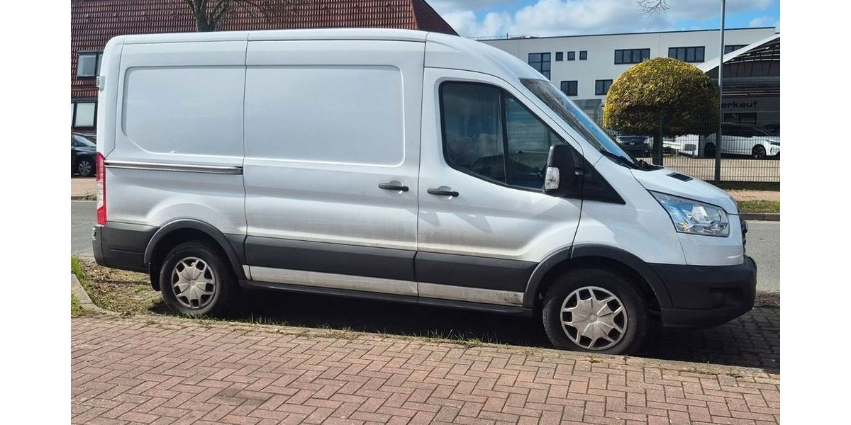 Ford Transit 220.000 km 9.999 &euro; Achim 28832