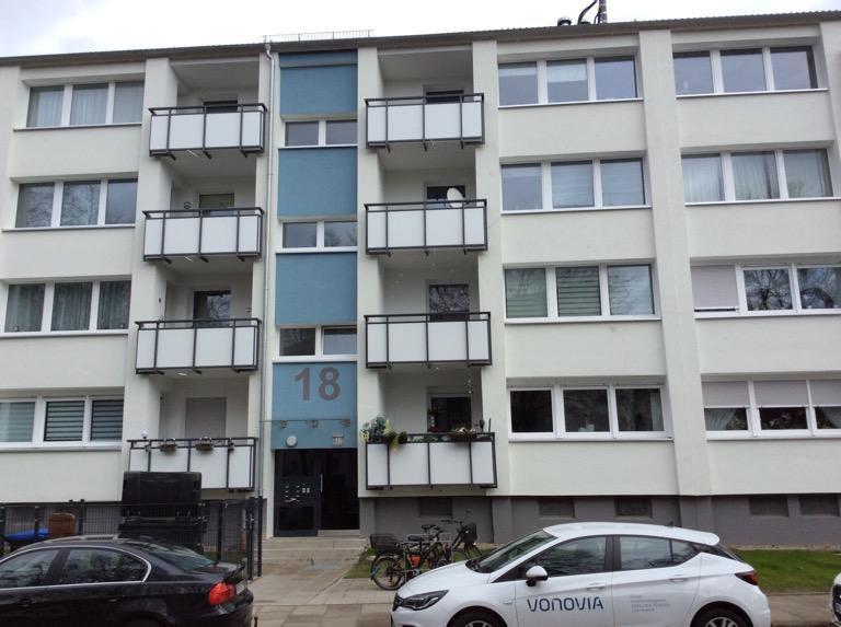 Ideal für eine Familie ! Große, renovierte Wohnung mit superflacher Dusche 3 zimmer