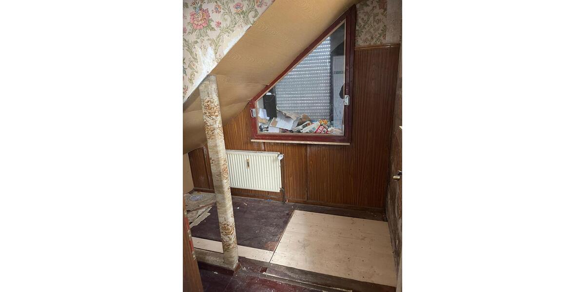 Mehrfamilienhaus, Wohnhaus Bremen Blumenthal - 7 Zimmer, 284 m&sup2;, 280.000&euro; | Angebot:26709534