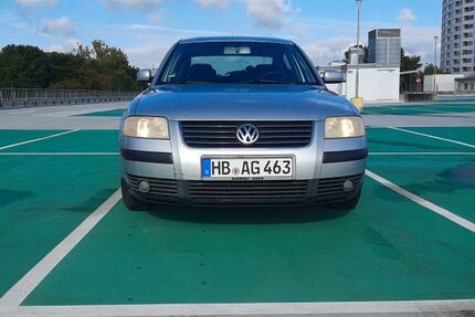VW Passat 125.000 km 3.900 € Bremen 28327