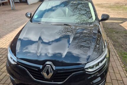 Renault Megane 77.000 km 18.000 &euro; Syke 28857