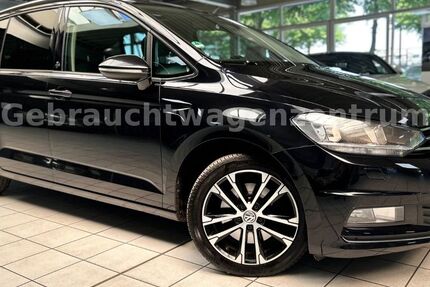 VW Touran 233.200 km 11.990 &euro; Bremen 28207