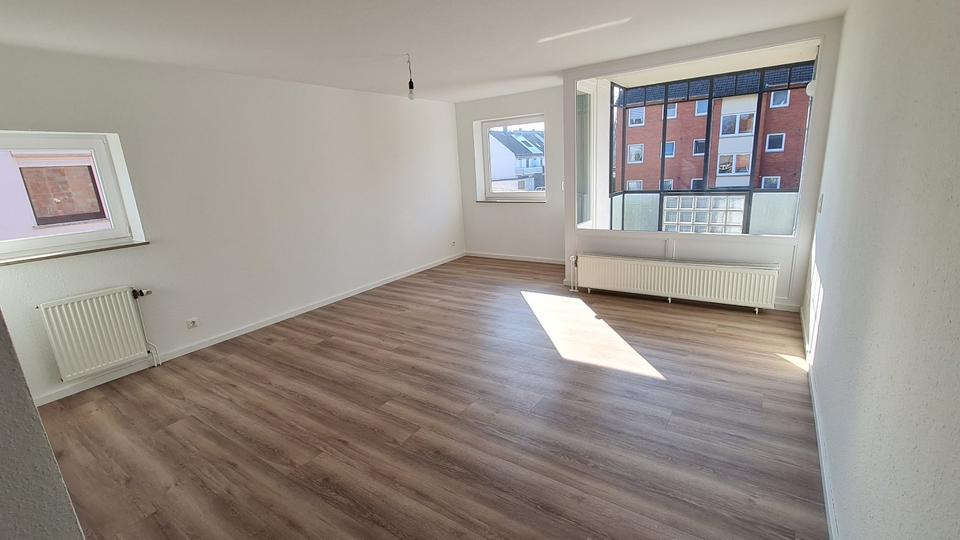Etagenwohnung Delmenhorst Düsternort - 3 Zimmer, 74 m&sup2;, 670&euro; | Angebot:25805408