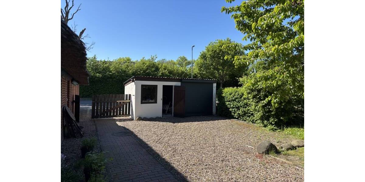 Mehrfamilienhaus, Wohnhaus Bremen / Rekum Rekum - 8 Zimmer, 200 m&sup2;, 329.900&euro; | Angebot:26596413