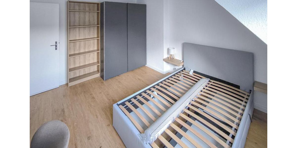 Dachgeschoßwohnung Bremen Neustadt - 2 Zimmer, 50 m&sup2;, 960&euro; | Angebot:24394377