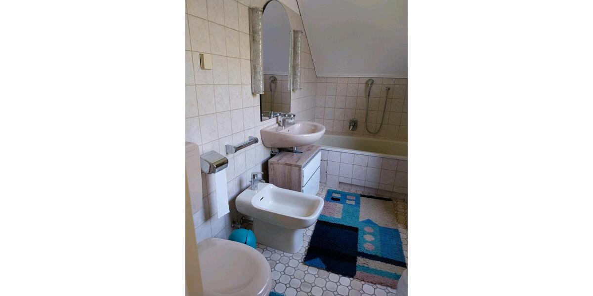 Einfamilienhaus Ganderkesee - 5 Zimmer, 145 m&sup2;, 1.450&euro; | Angebot:26289308
