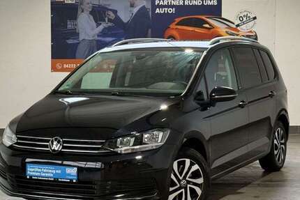 VW Touran 69.000 km 25.200 &euro; Ganderkesee 27777