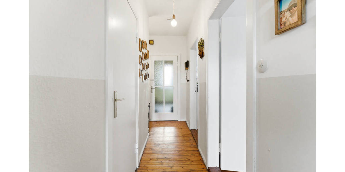 Mehrfamilienhaus, Wohnhaus Bremen / Östliche Vorstadt Fesenfeld - 8 Zimmer, 181 m&sup2;, 449.000&euro; | Angebot:26105627