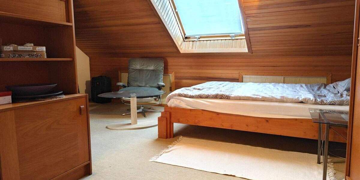 Reihenmittelhaus Bremen Burg-Grambke - 5 Zimmer, 120 m&sup2;, 299.000&euro; | Angebot:25645397