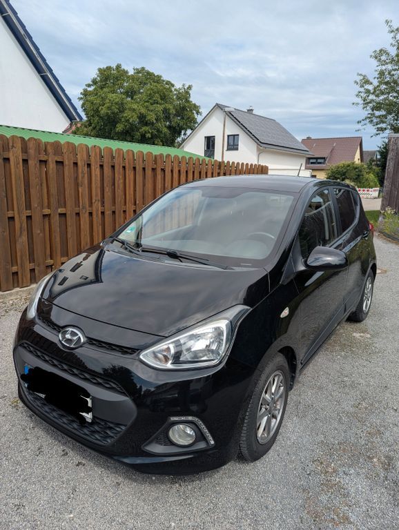 i10