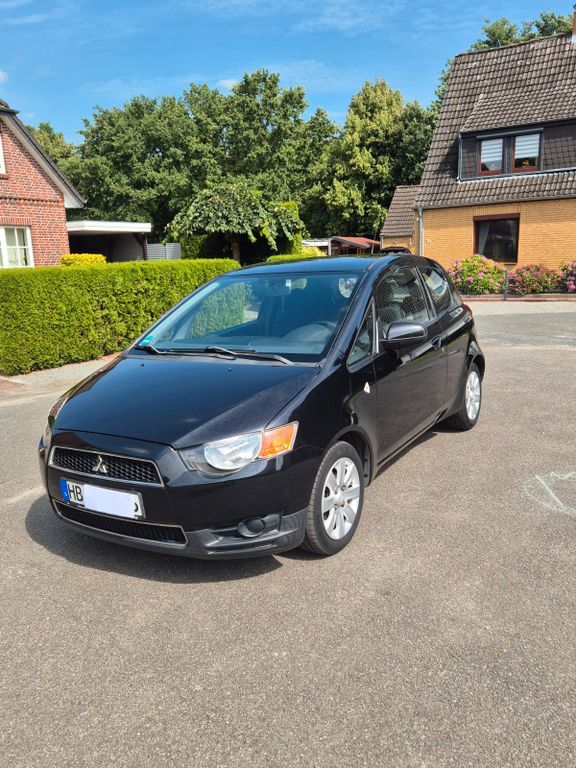 Mitsubishi Colt 119.500 km 1.750 € Bremen 28307