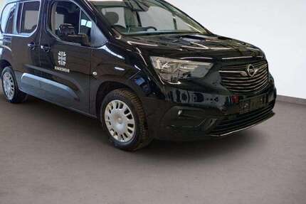 Opel Combo 33.601 km 19.990 &euro; Bremen 28779