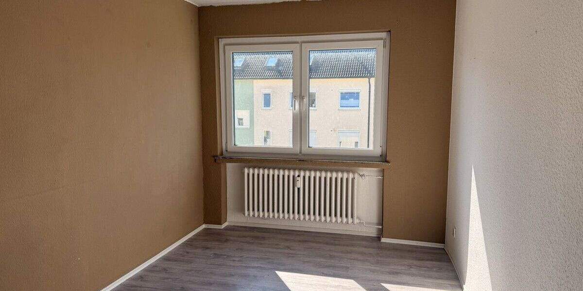 Etagenwohnung Schwanewede - 4 Zimmer, 83 m&sup2;, 98.000&euro; | Angebot:25879063