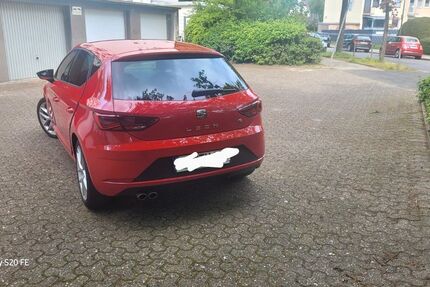 Seat Leon 62.000 km 15.555 &euro; Bremen 28357