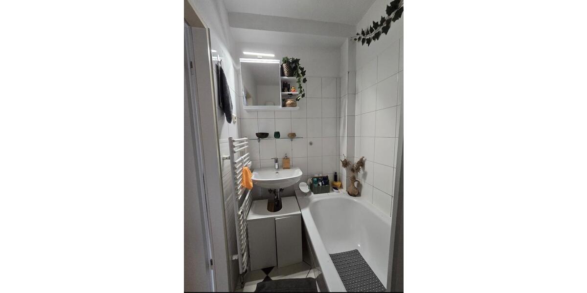 Hochparterre Bremen Neustadt - 2.5 Zimmer, 58 m&sup2;, 182.000&euro; | Angebot:27081710