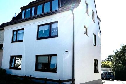 Haus Bremen Burglesum - 8 Zimmer, 200 m&sup2;, 405.000&euro; | Angebot:27642346