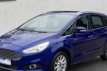 Ford S-Max 97.000 km 14.950 € Grasberg 28879