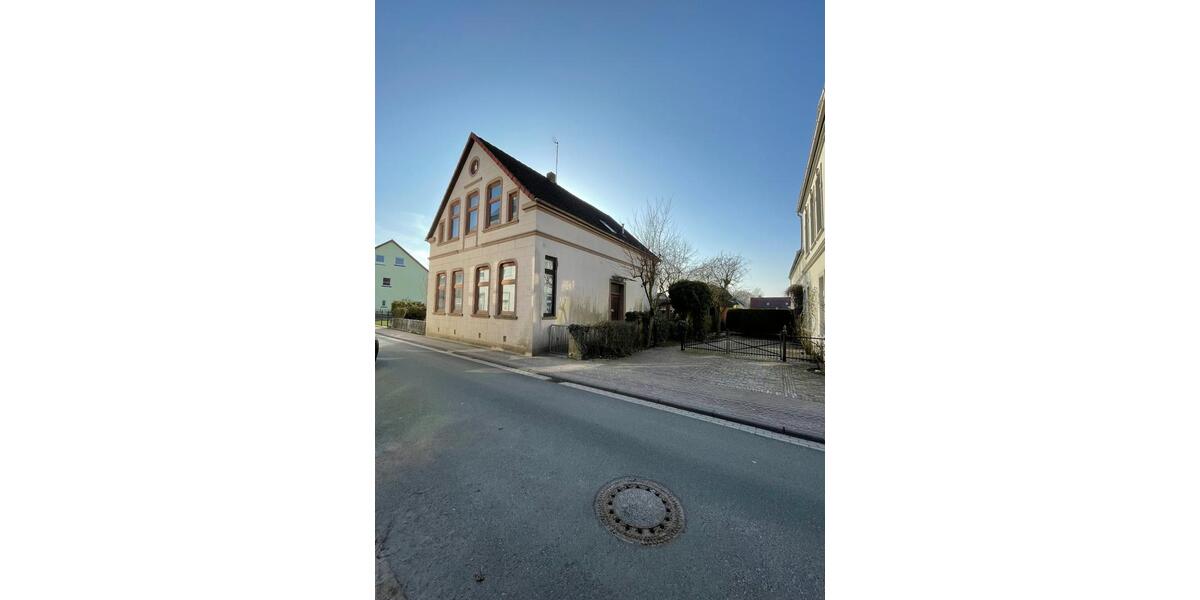 Einfamilienhaus Elsfleth - 7 Zimmer, 200 m&sup2;, 360.000&euro; | Angebot:25839646