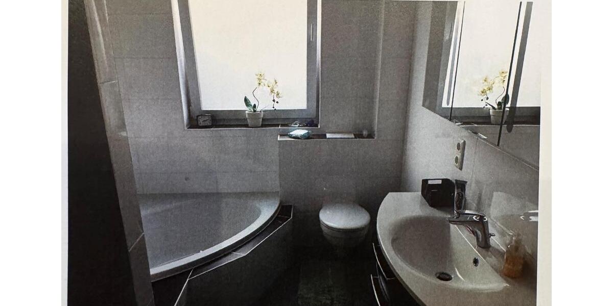 Erdgeschoßwohnung Delmenhorst Deichhorst - 4.5 Zimmer, 97 m&sup2;, 298.000&euro; | Angebot:27189200