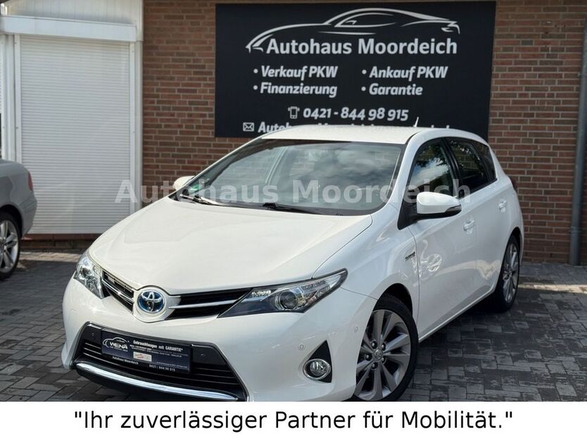 Toyota Auris 134.000 km 10.499 € Stuhr 28816
