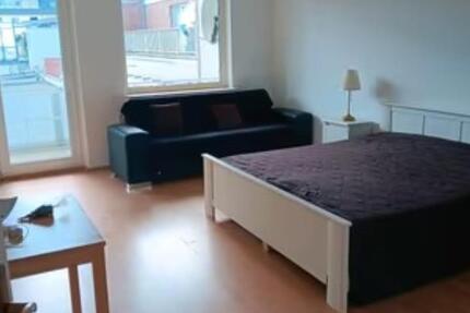 Charmante 1-Zi-Wohnung mit Balkon in Bremen-Neustadt 1 zimmer