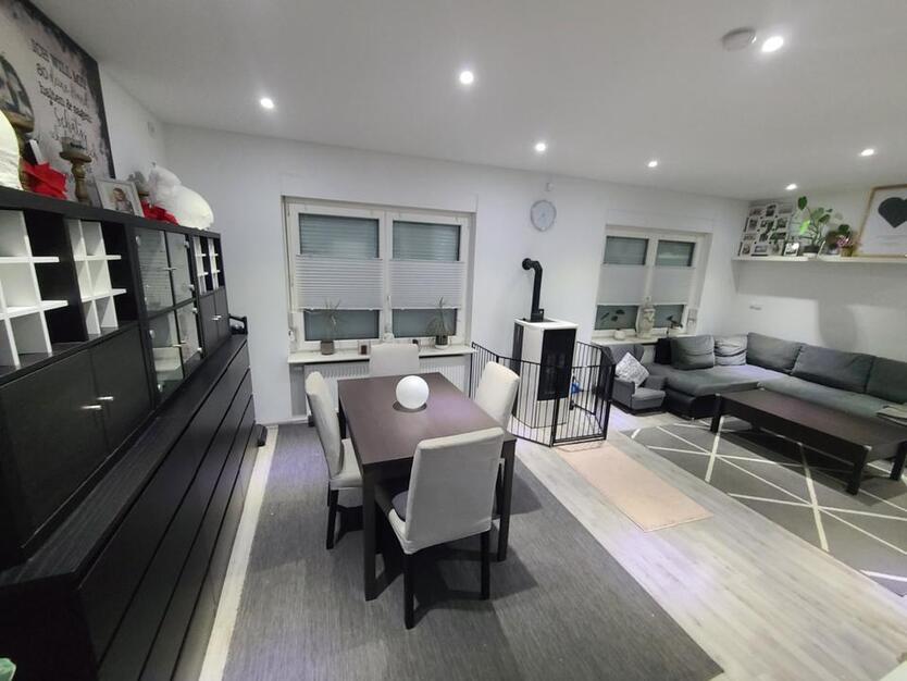 Kernsaniertes Einfamilienhaus in 26931 Elsfleth mit PV-Anlage, zimmer