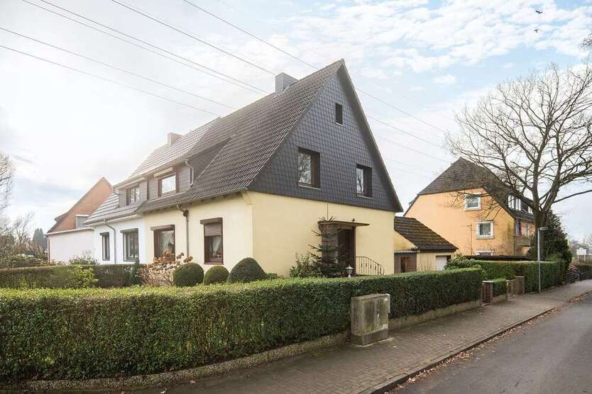 Haus zum Kaufen in Bremen 194.000 € 109 m²