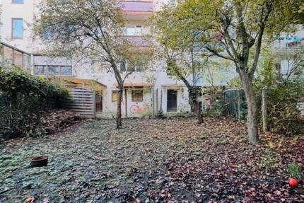 Viertel 2 Zimmer Wohnung mit eigenem Garten FREI geliefert 2 zimmer