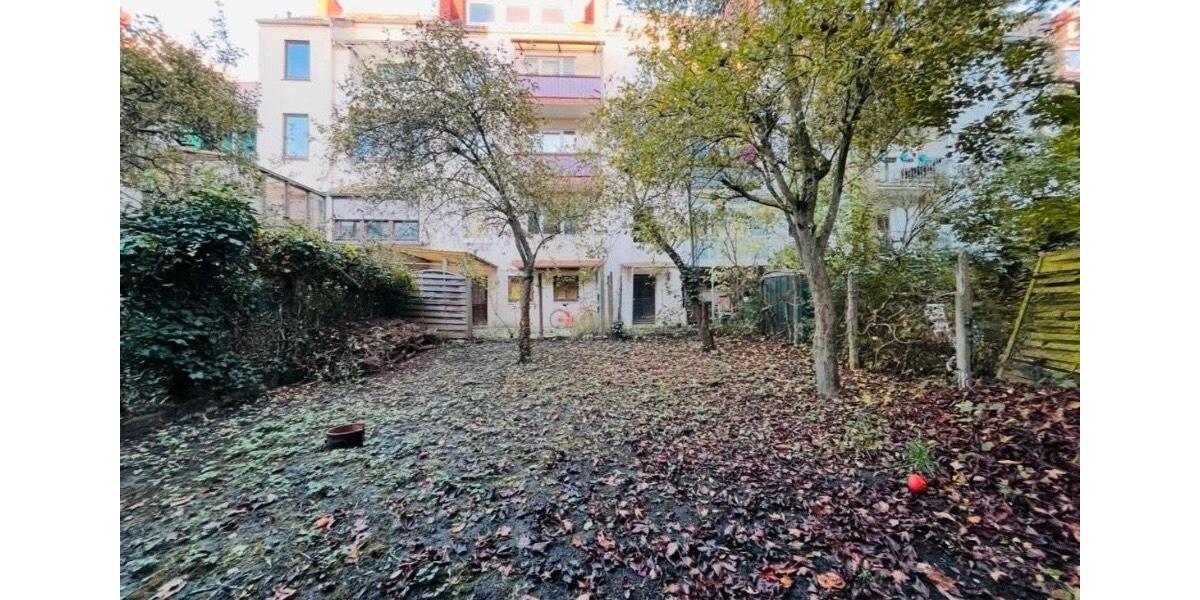 Viertel 2 Zimmer Wohnung mit eigenem Garten FREI geliefert 2 zimmer