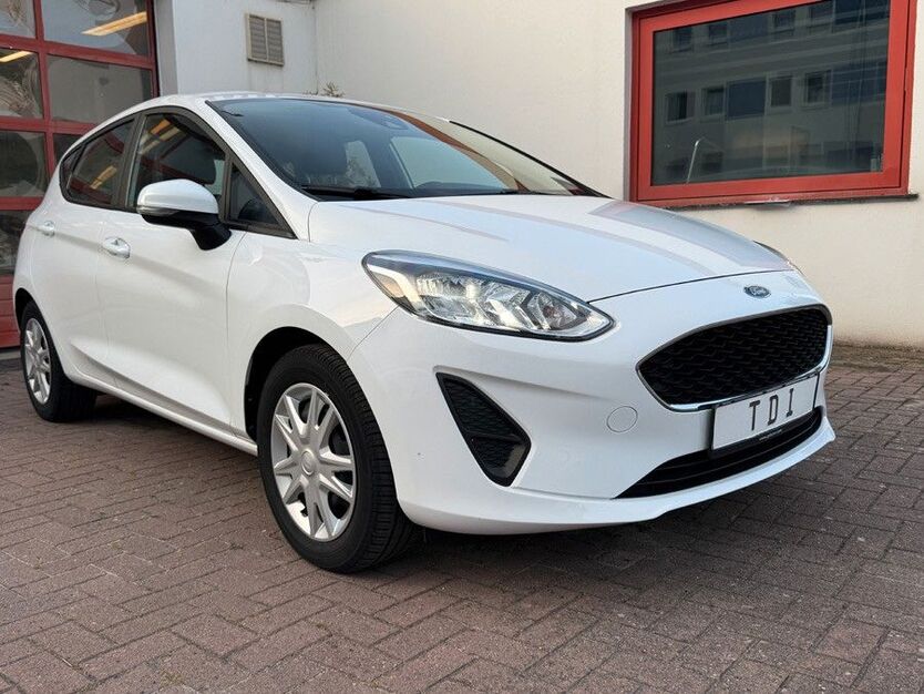 Ford Fiesta 74.200 km 10.900 € Bremen 28219