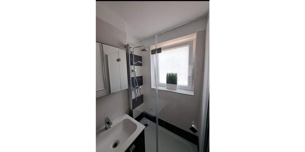 Etagenwohnung Bremen Tenever - 3 Zimmer, 67 m&sup2;, 180.000&euro; | Angebot:25718878